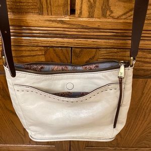 HOBO Aviva crossbody in “Magnolia”